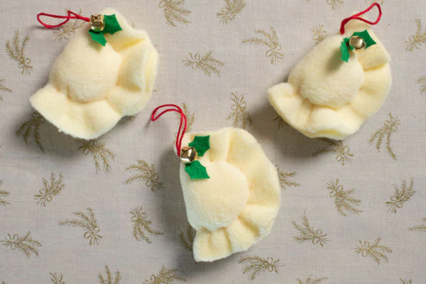 Winter Holiday Crafts with CSEEES